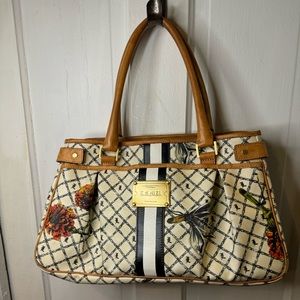 LAMB by Gwen Stefani Hang Bag